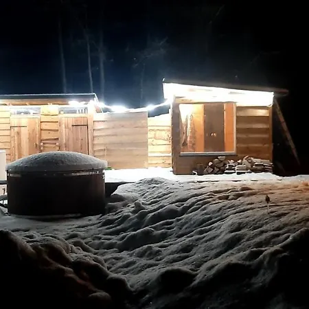 Osada Pod Lasem アパートホテル Andrychów