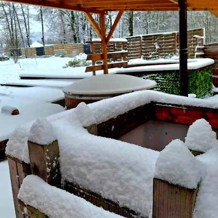 アパートホテル Osada Pod Lasem Andrychów