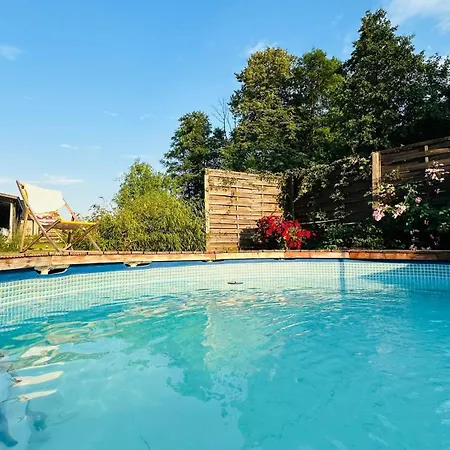 Osada Pod Lasem アパートホテル Andrychów